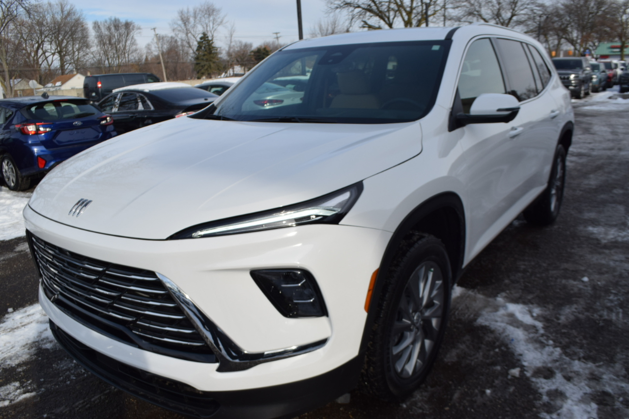 Buick Enclave 4dr Preferred 2025