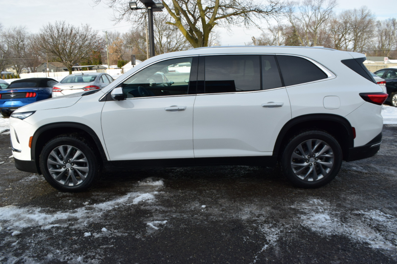 Buick Enclave 4dr Preferred 2025