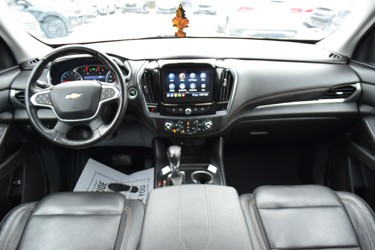 Chevrolet Traverse AWD 4dr LT Leather 2021