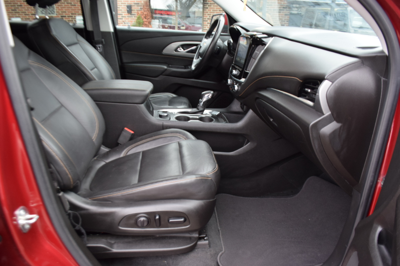 Chevrolet Traverse AWD 4dr LT Leather 2021