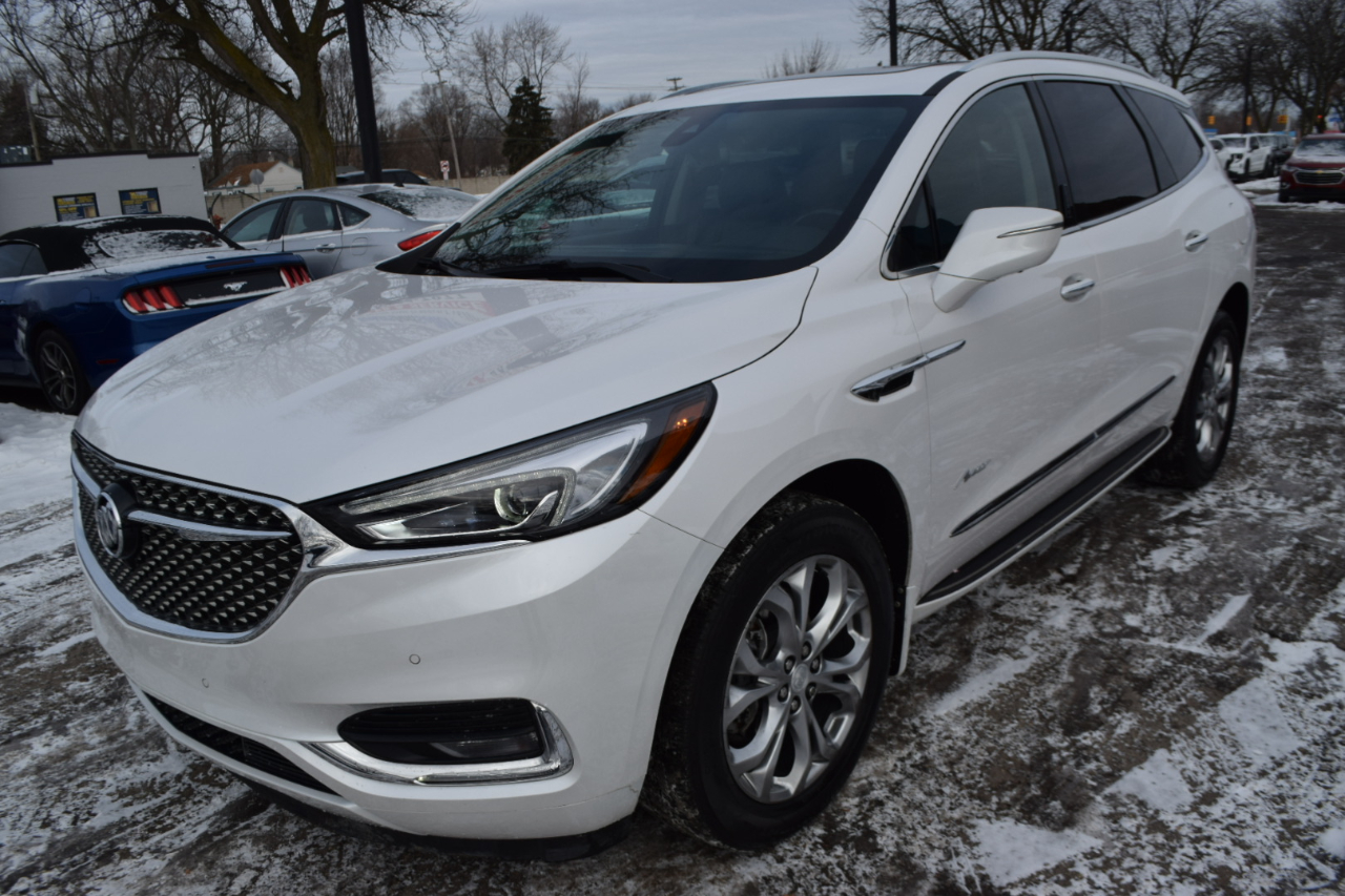 Buick Enclave FWD 4dr Avenir 2021