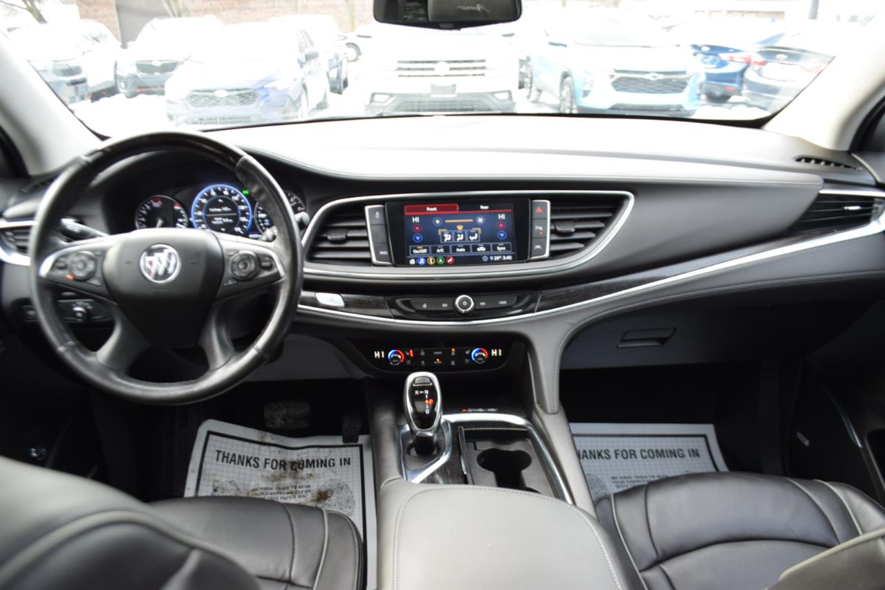 Buick Enclave FWD 4dr Avenir 2021