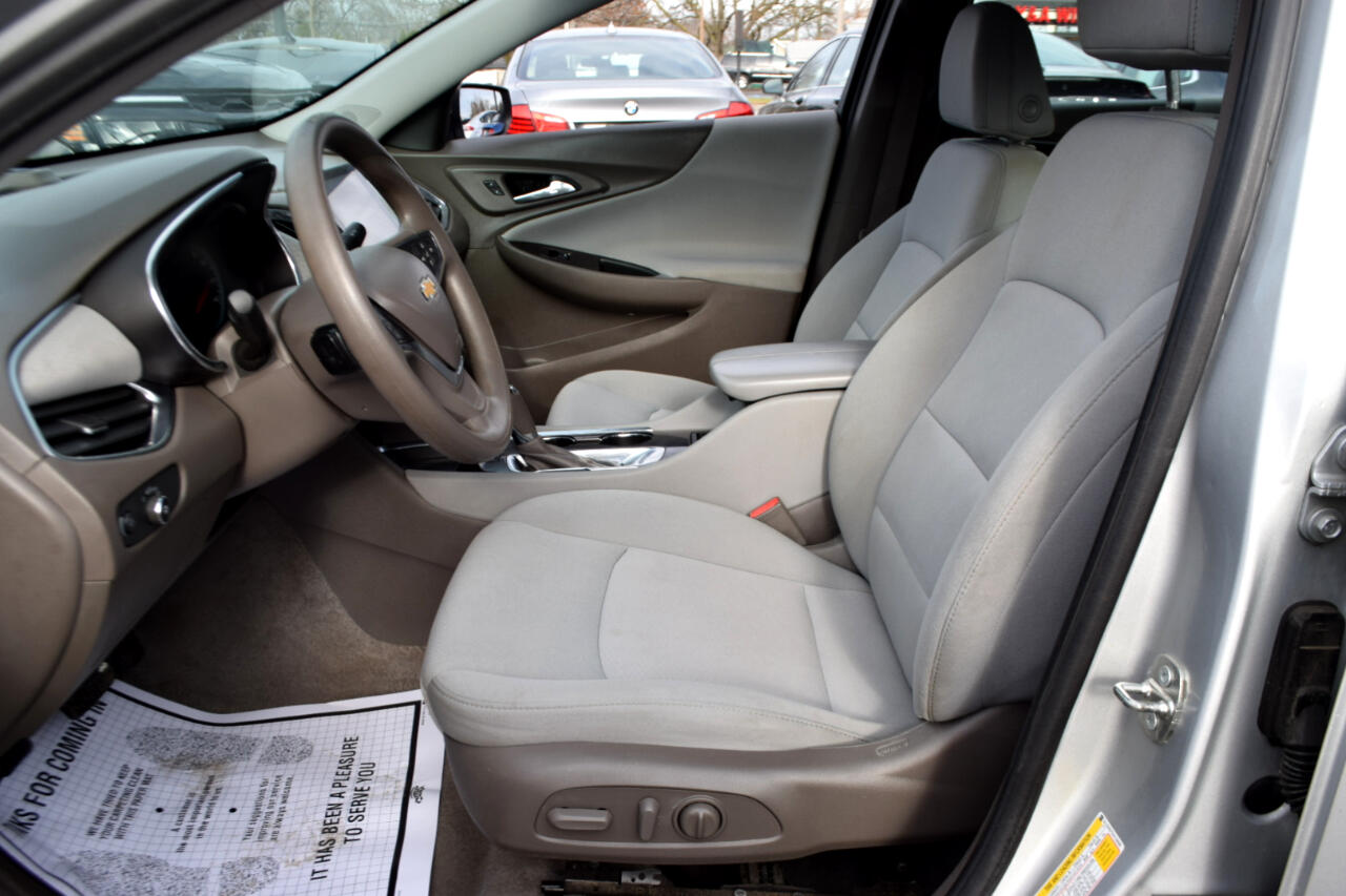 Chevrolet Malibu 4dr Sdn LT w/1LT 2019