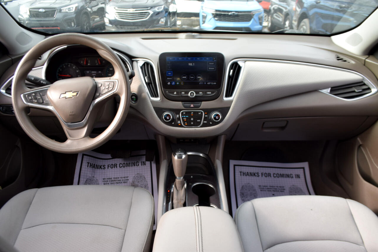 Chevrolet Malibu 4dr Sdn LT w/1LT 2019