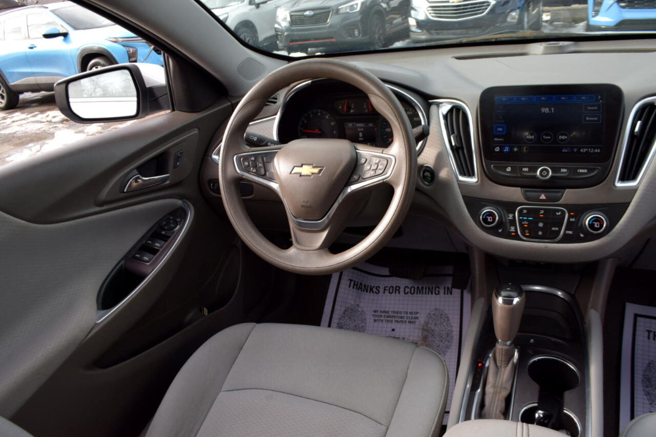 Chevrolet Malibu 4dr Sdn LT w/1LT 2019