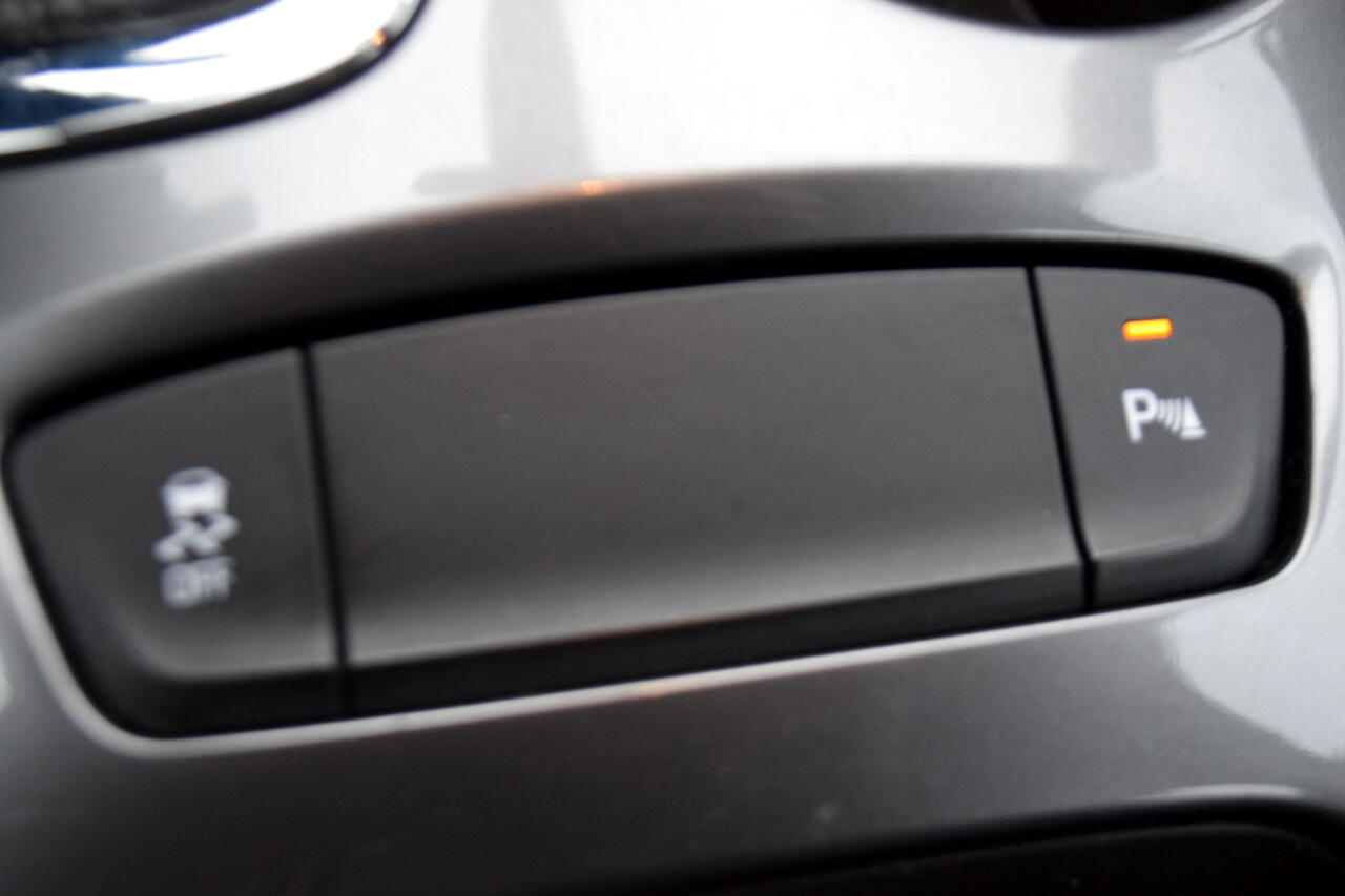 Chevrolet Cruze 4dr HB 1.4L LT w/1SD 2018