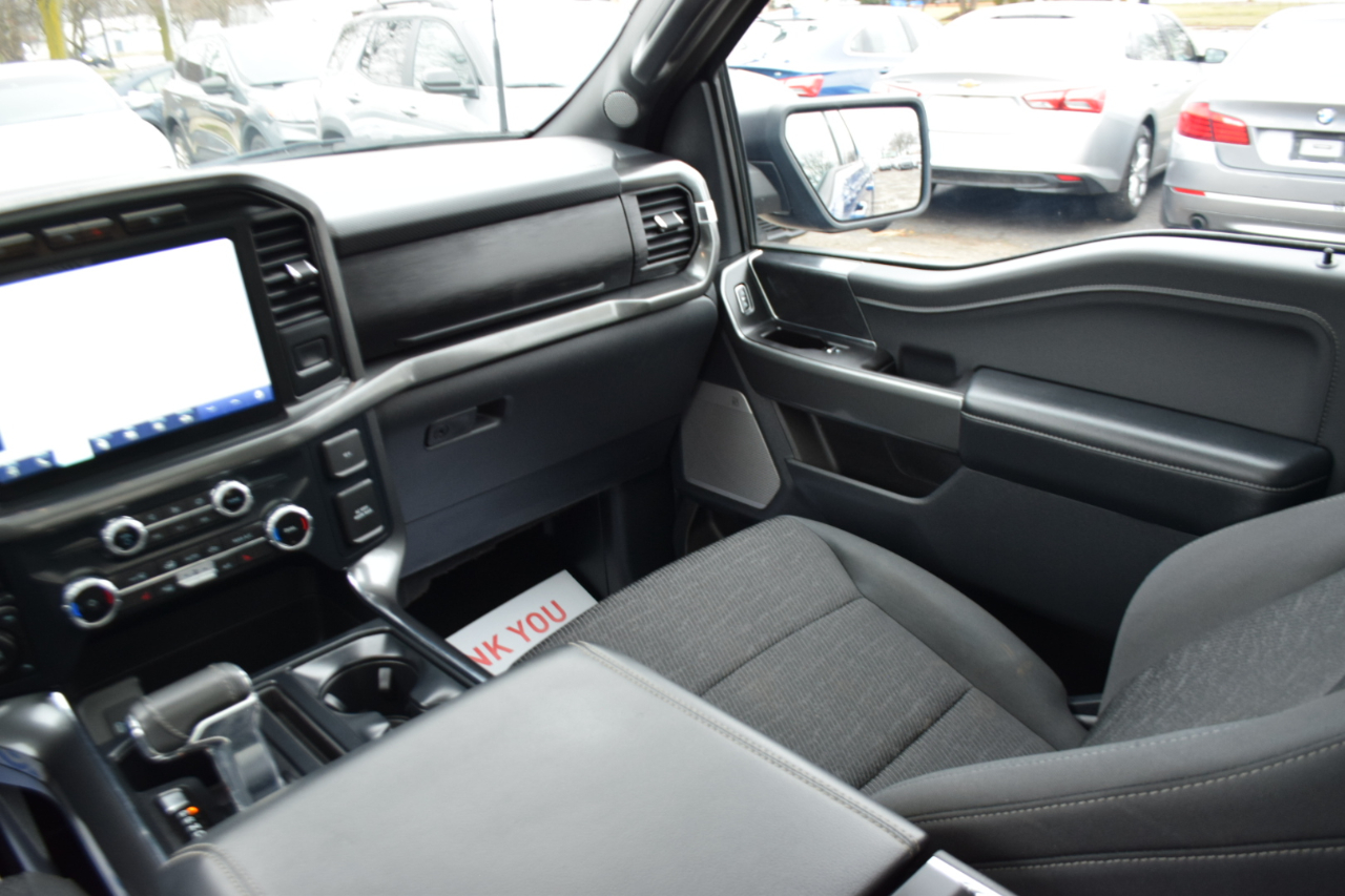 Ford F-150 Lariat 4WD SuperCrew 5.5' Box 2023