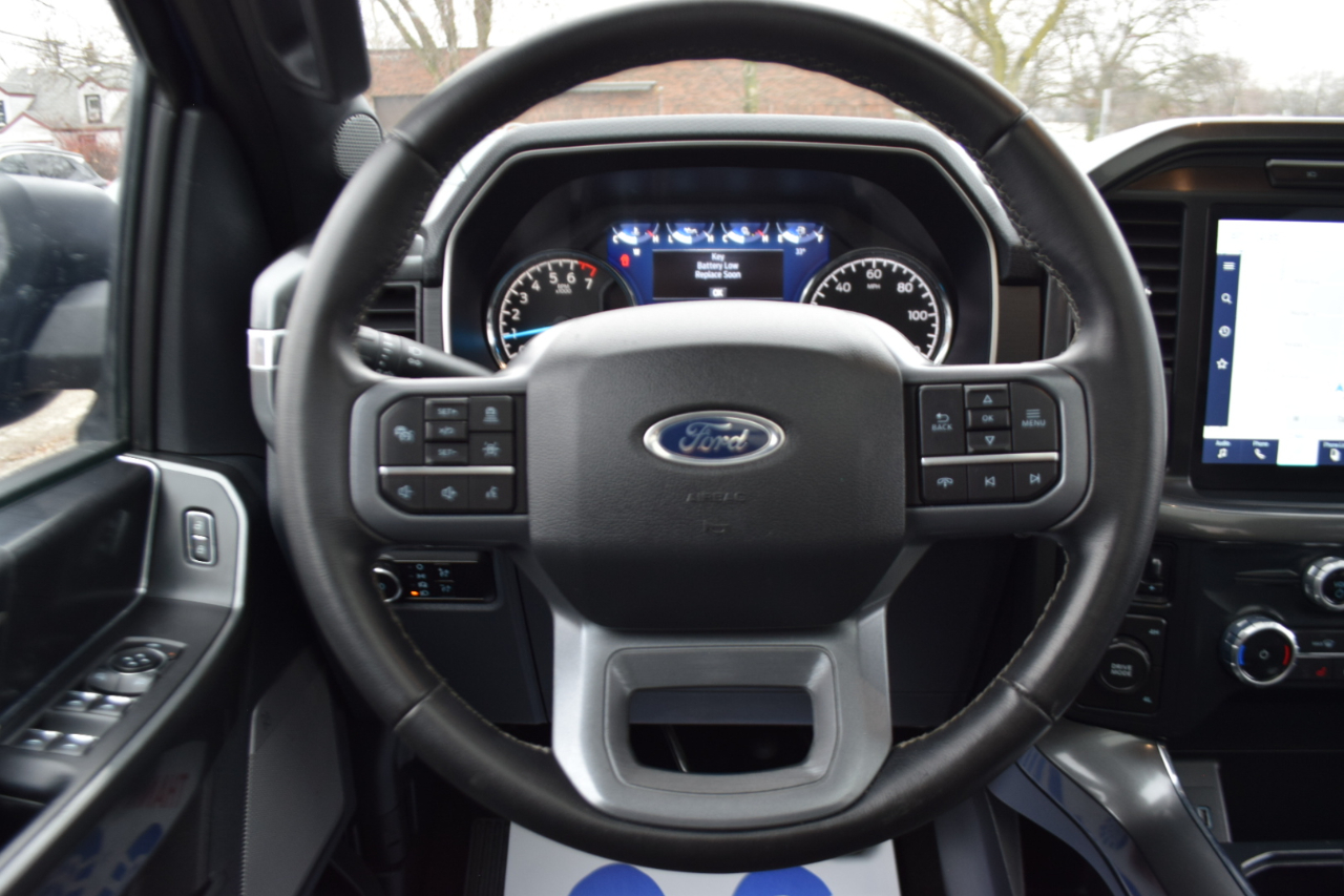 Ford F-150 Lariat 4WD SuperCrew 5.5' Box 2023