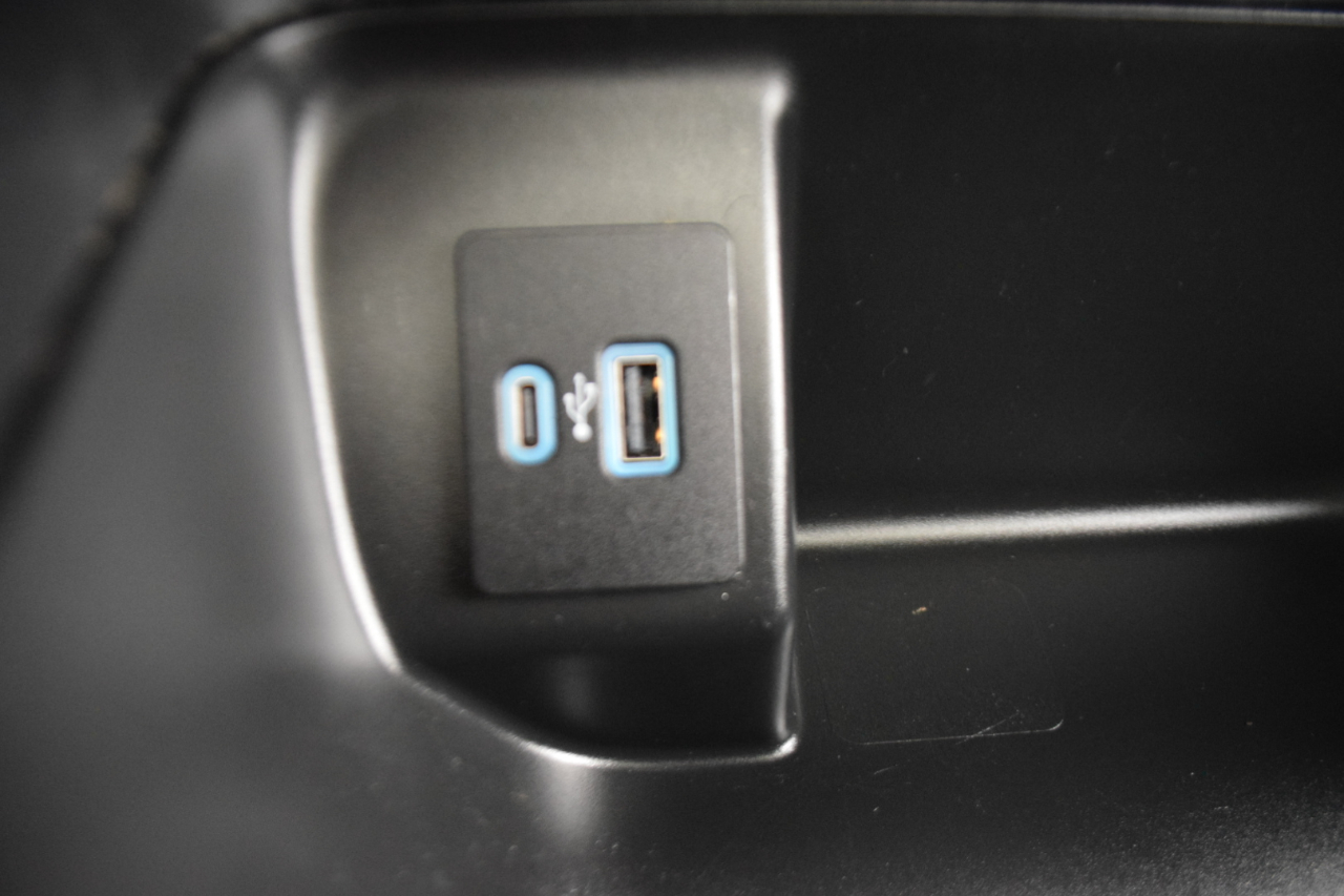 Ford F-150 Lariat 4WD SuperCrew 5.5' Box 2023