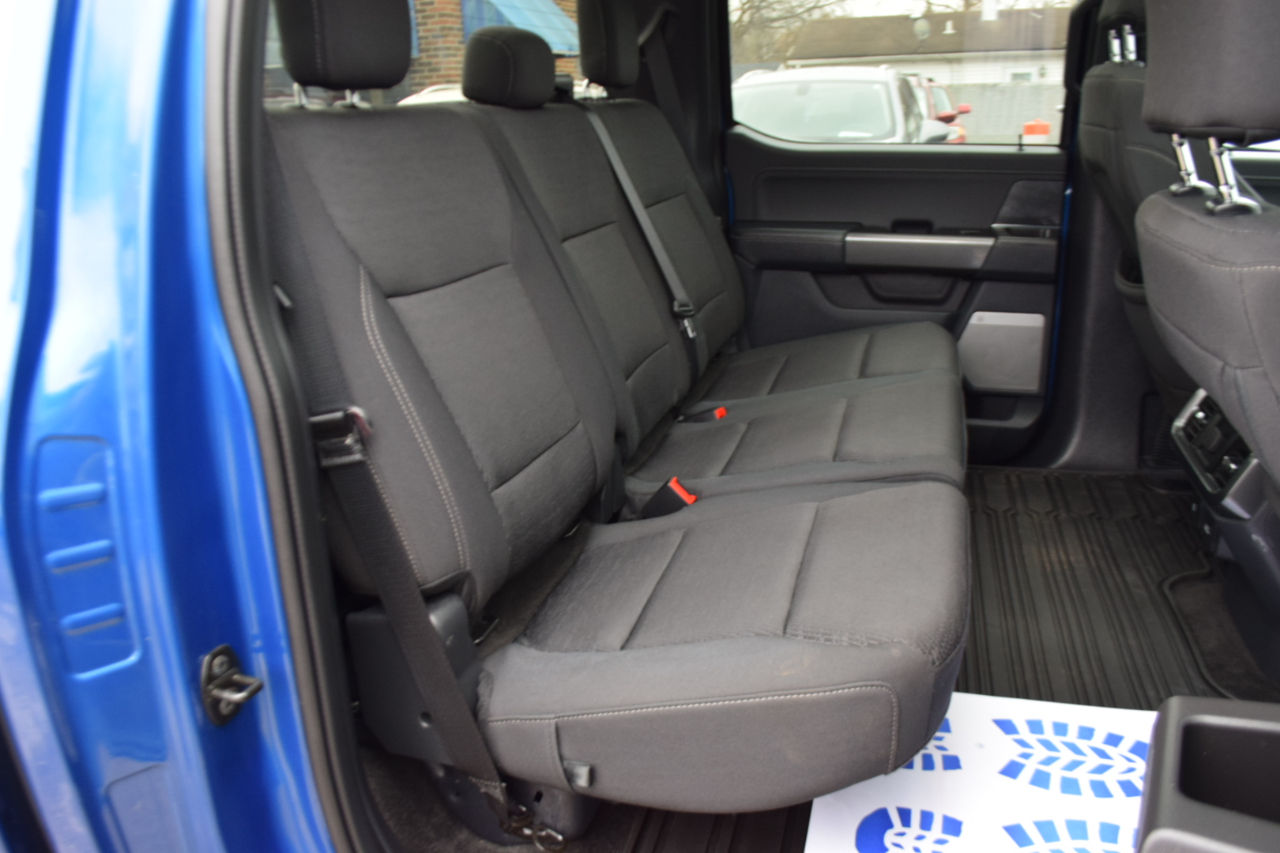 Ford F-150 Lariat 4WD SuperCrew 5.5' Box 2023