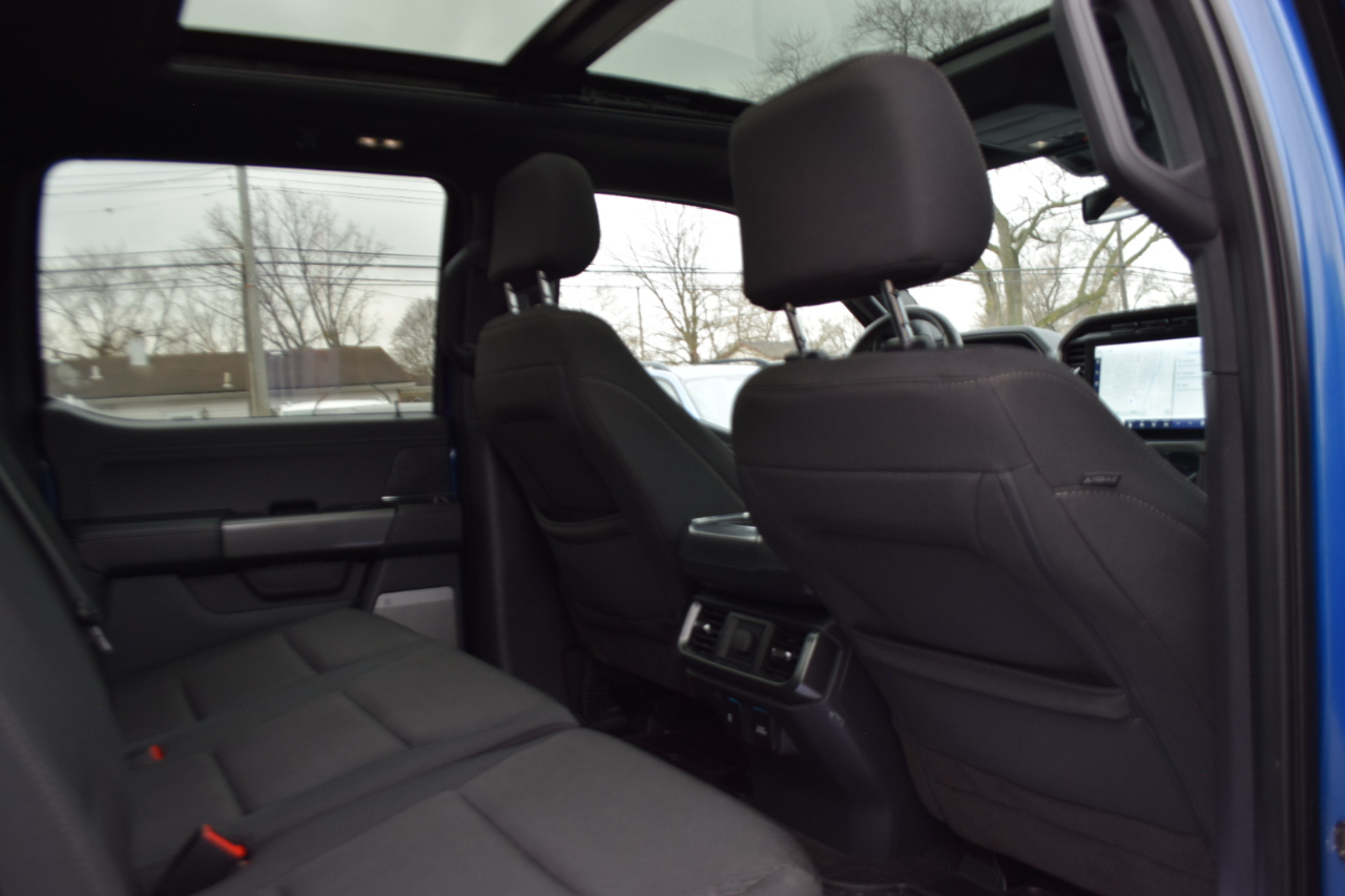 Ford F-150 Lariat 4WD SuperCrew 5.5' Box 2023