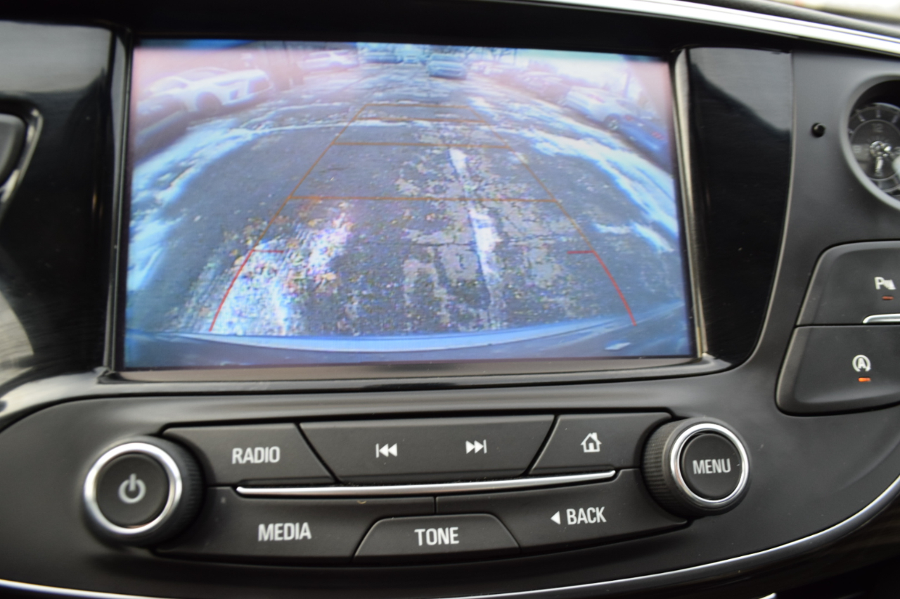 Buick Envision AWD 4dr Essence 2020