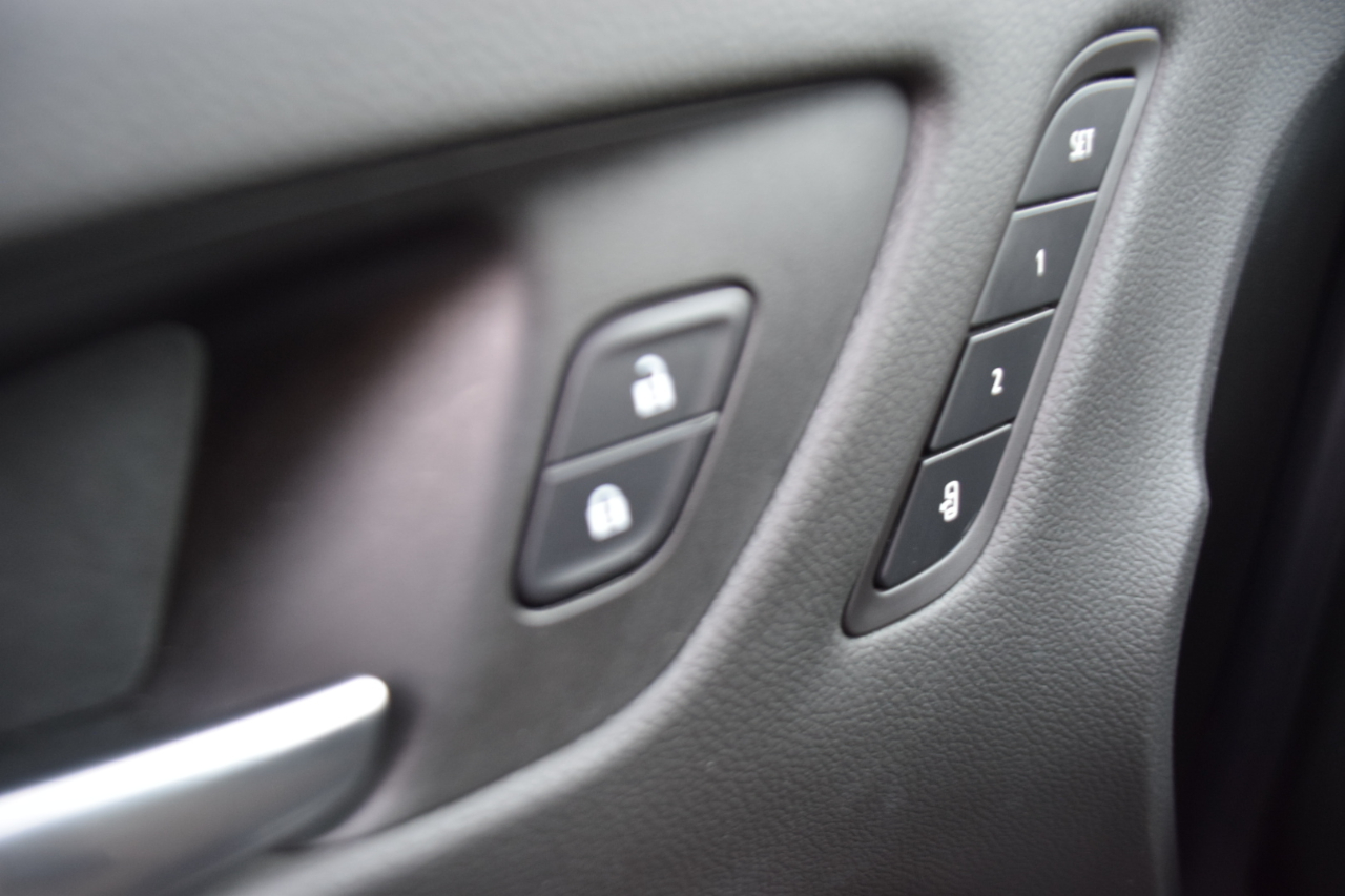 Buick Envision AWD 4dr Essence 2020