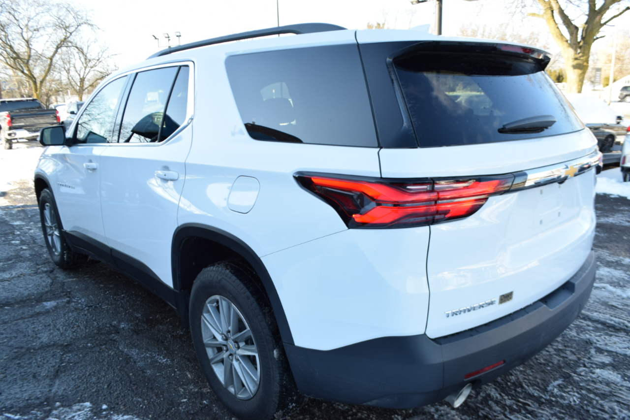 Chevrolet Traverse FWD 4dr LT Cloth w/1LT 2023