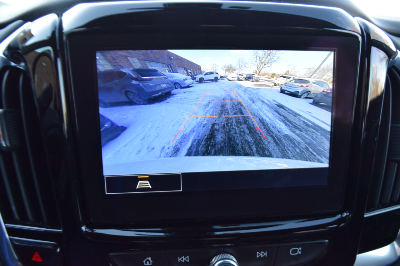 Chevrolet Traverse FWD 4dr LT Cloth w/1LT 2023