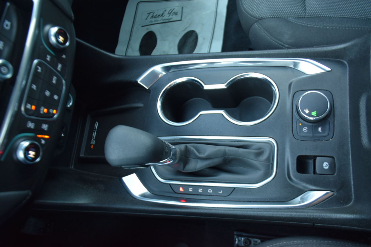 Chevrolet Traverse FWD 4dr LT Cloth w/1LT 2023