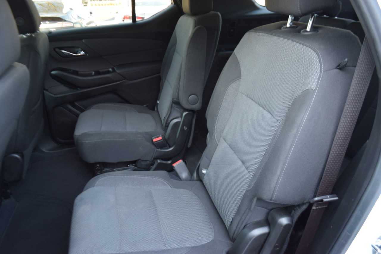 Chevrolet Traverse FWD 4dr LT Cloth w/1LT 2023