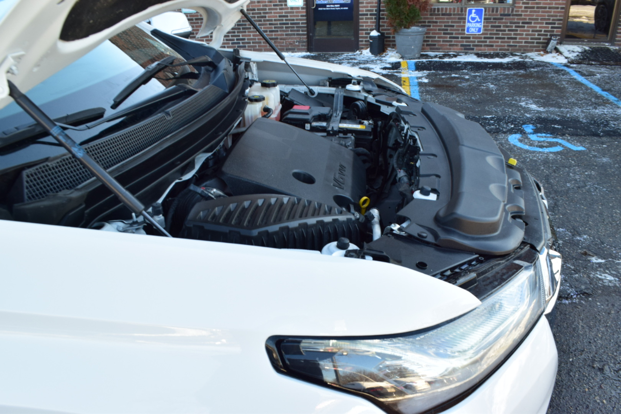 Chevrolet Traverse FWD 4dr LT Cloth w/1LT 2023