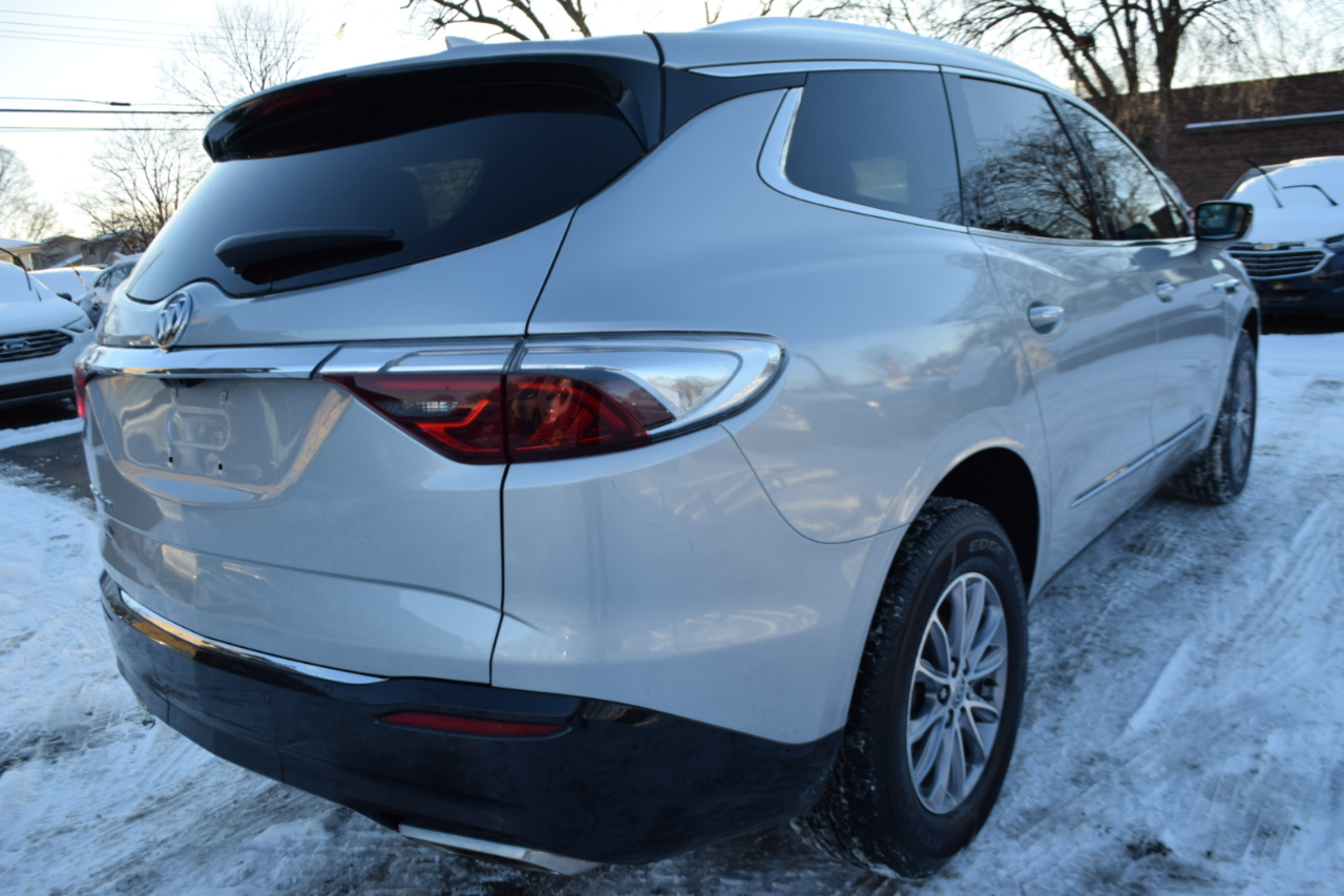 Buick Enclave FWD 4dr Premium 2022