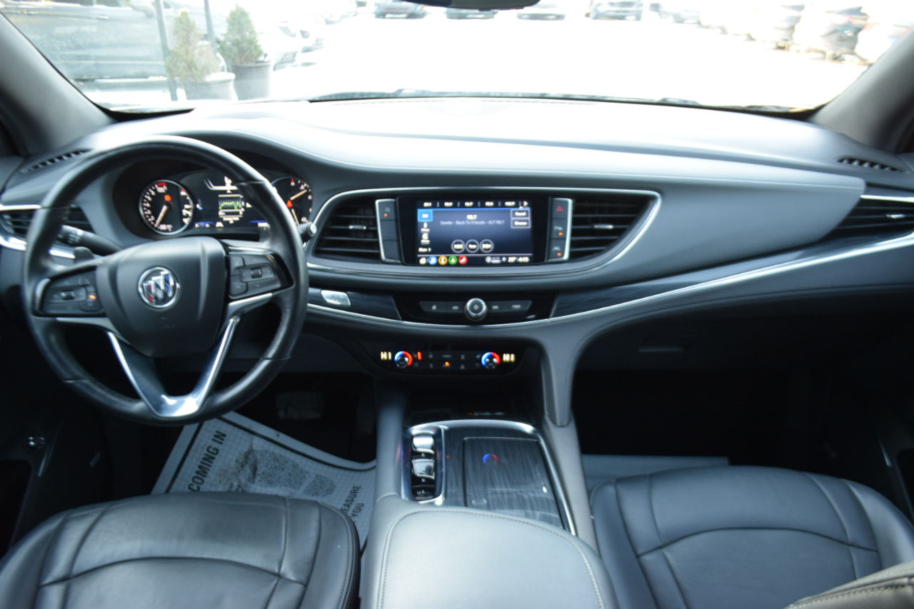Buick Enclave FWD 4dr Premium 2022