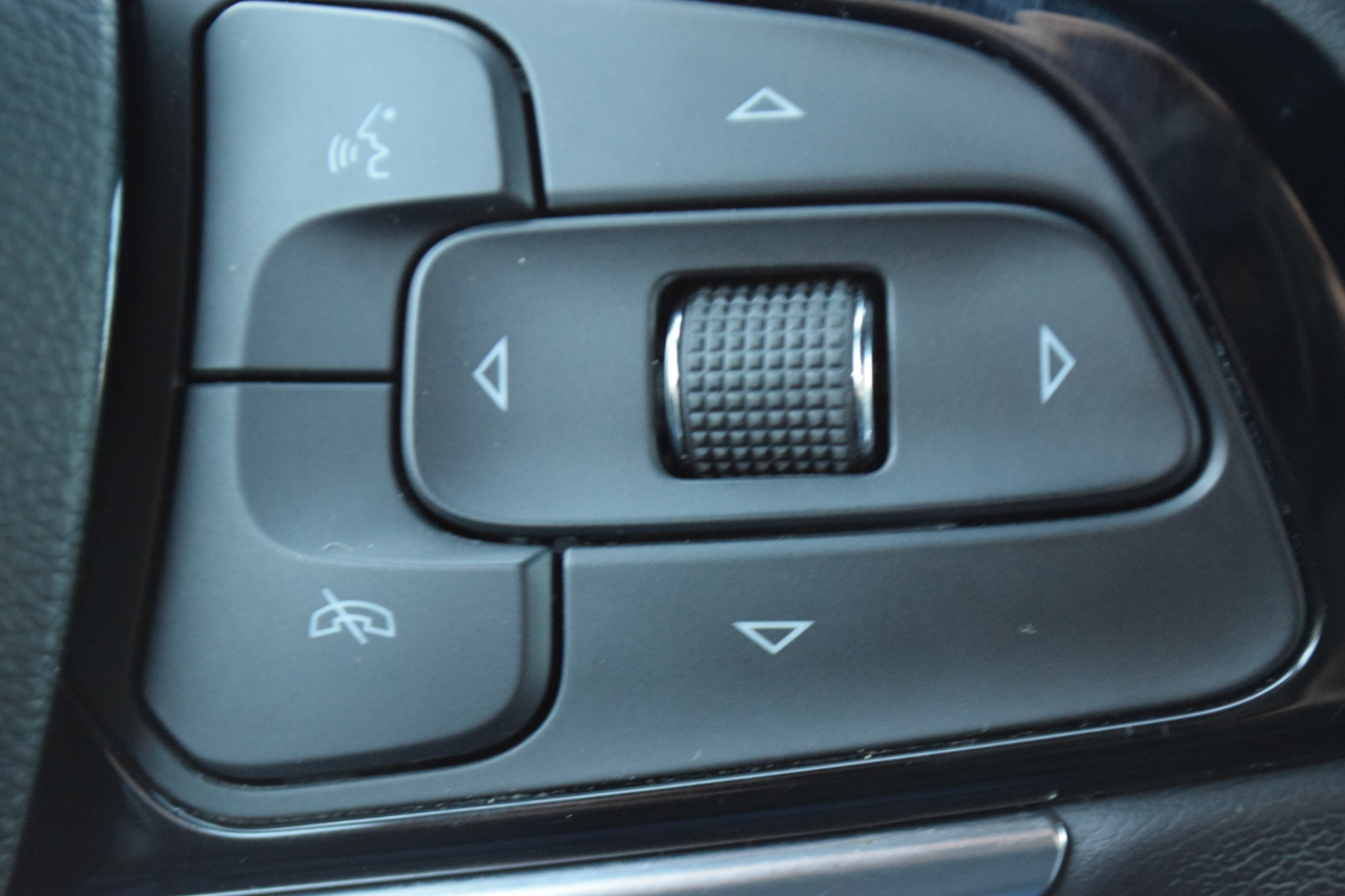 Buick Enclave FWD 4dr Premium 2022