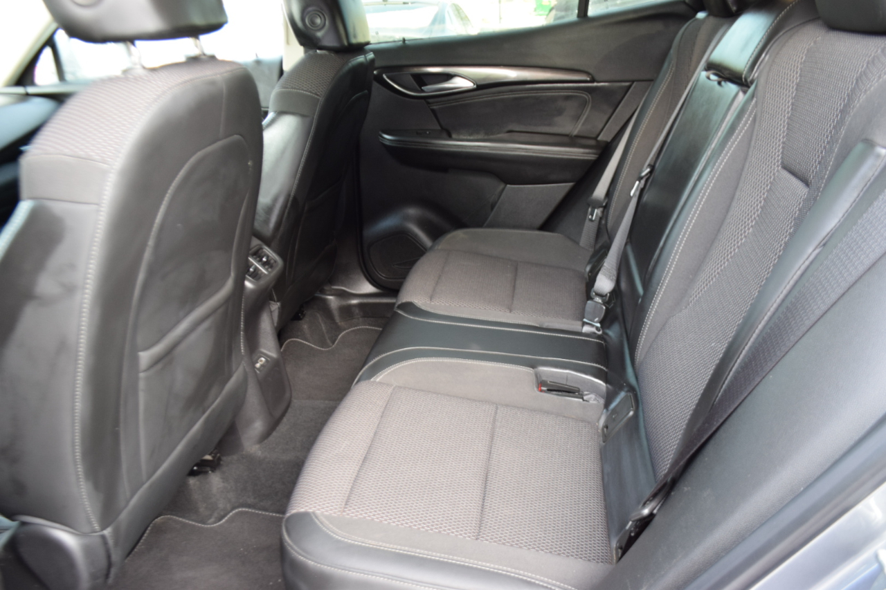 Buick Envision FWD 4dr Preferred 2021