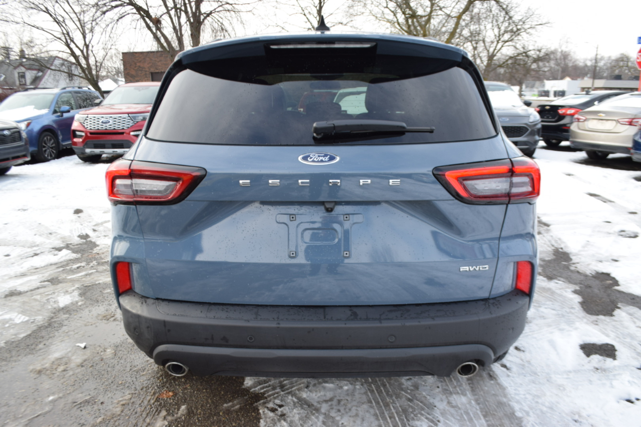 Ford Escape ST-Line AWD 2025
