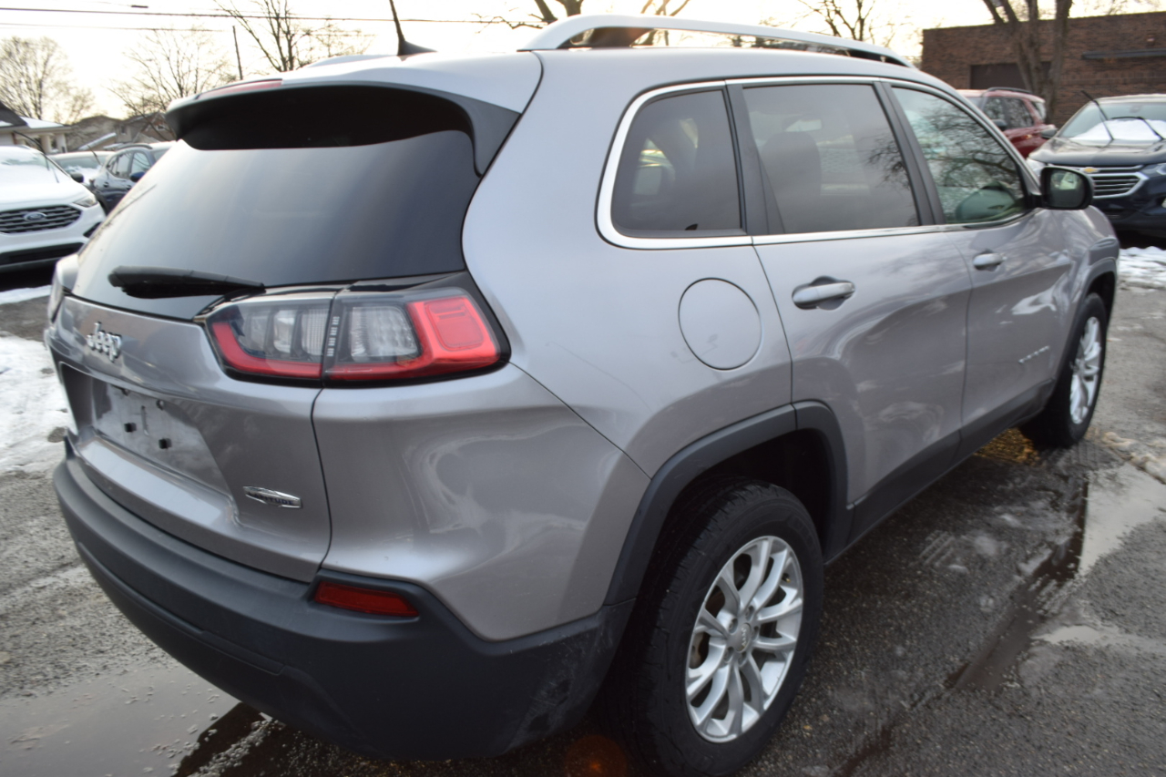 Jeep Cherokee Latitude FWD 2019