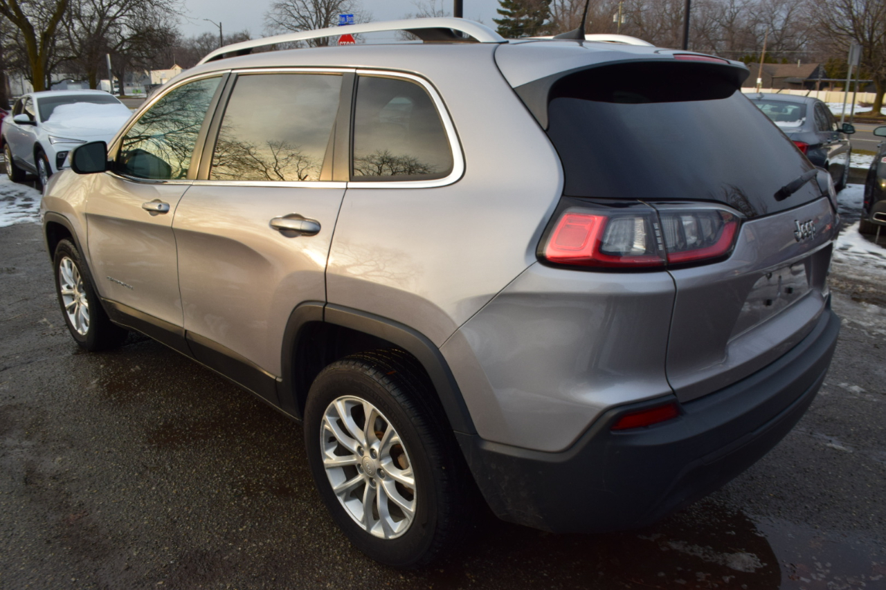 Jeep Cherokee Latitude FWD 2019