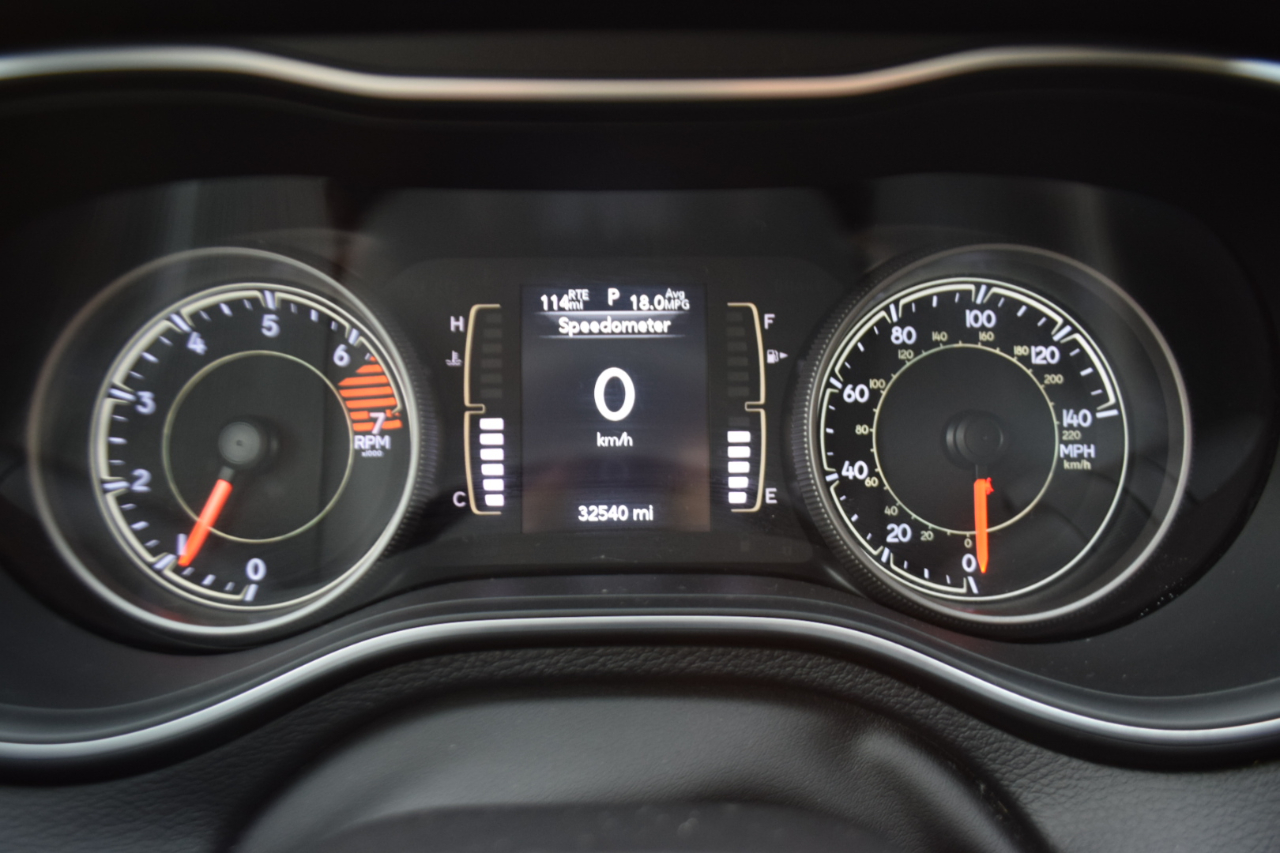 Jeep Cherokee Latitude FWD 2019