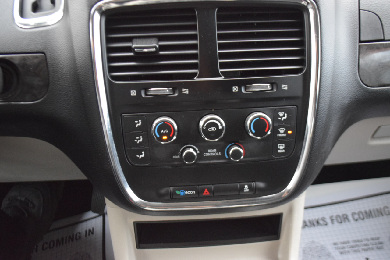 Dodge Grand Caravan 4dr Wgn SXT 2016