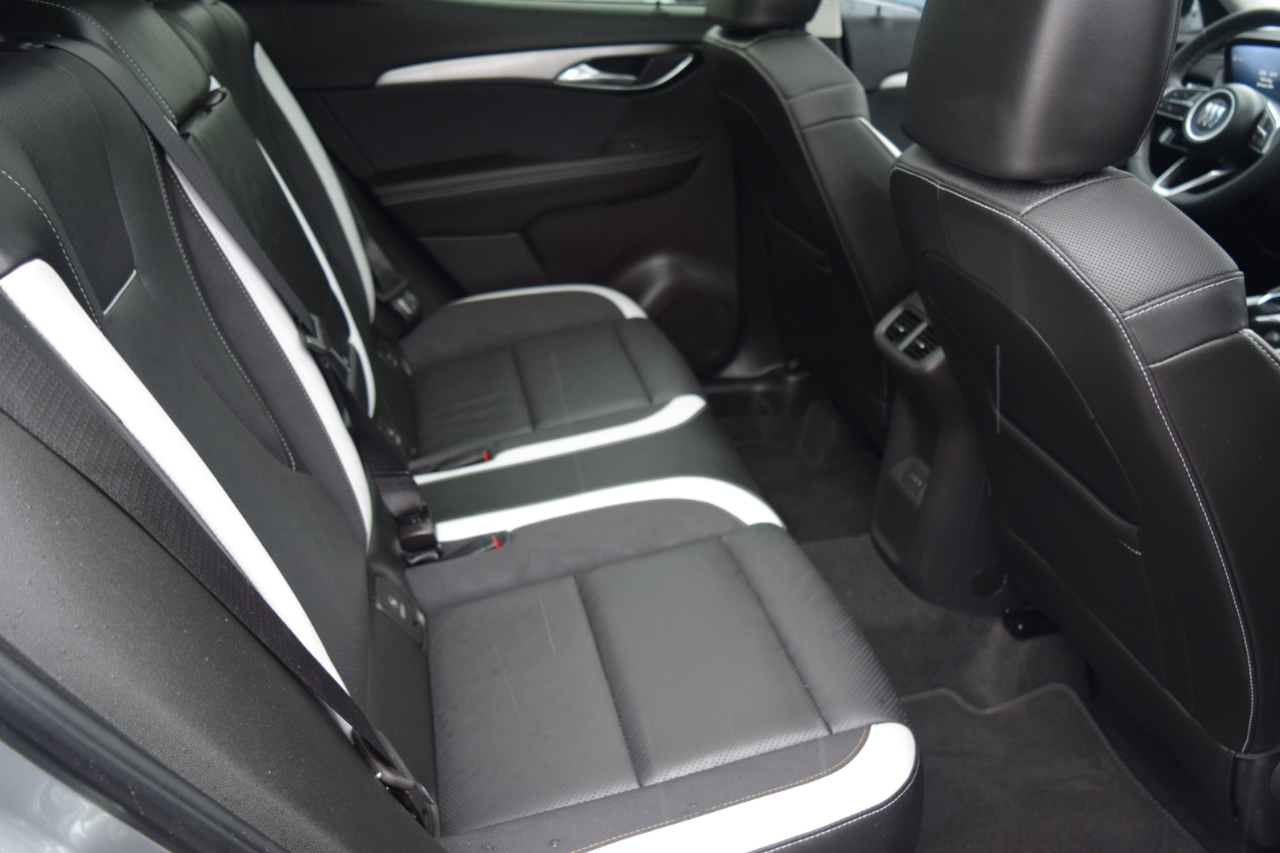 Buick Envision AWD 4dr Sport Touring 2025