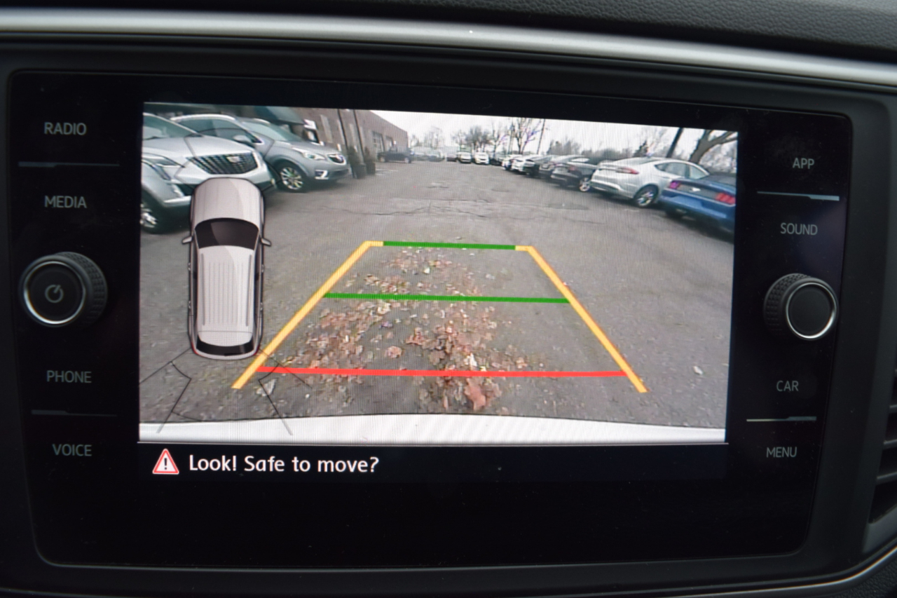 Volkswagen Atlas Cross Sport 2.0T SE w/Technology 4MOTION 2020