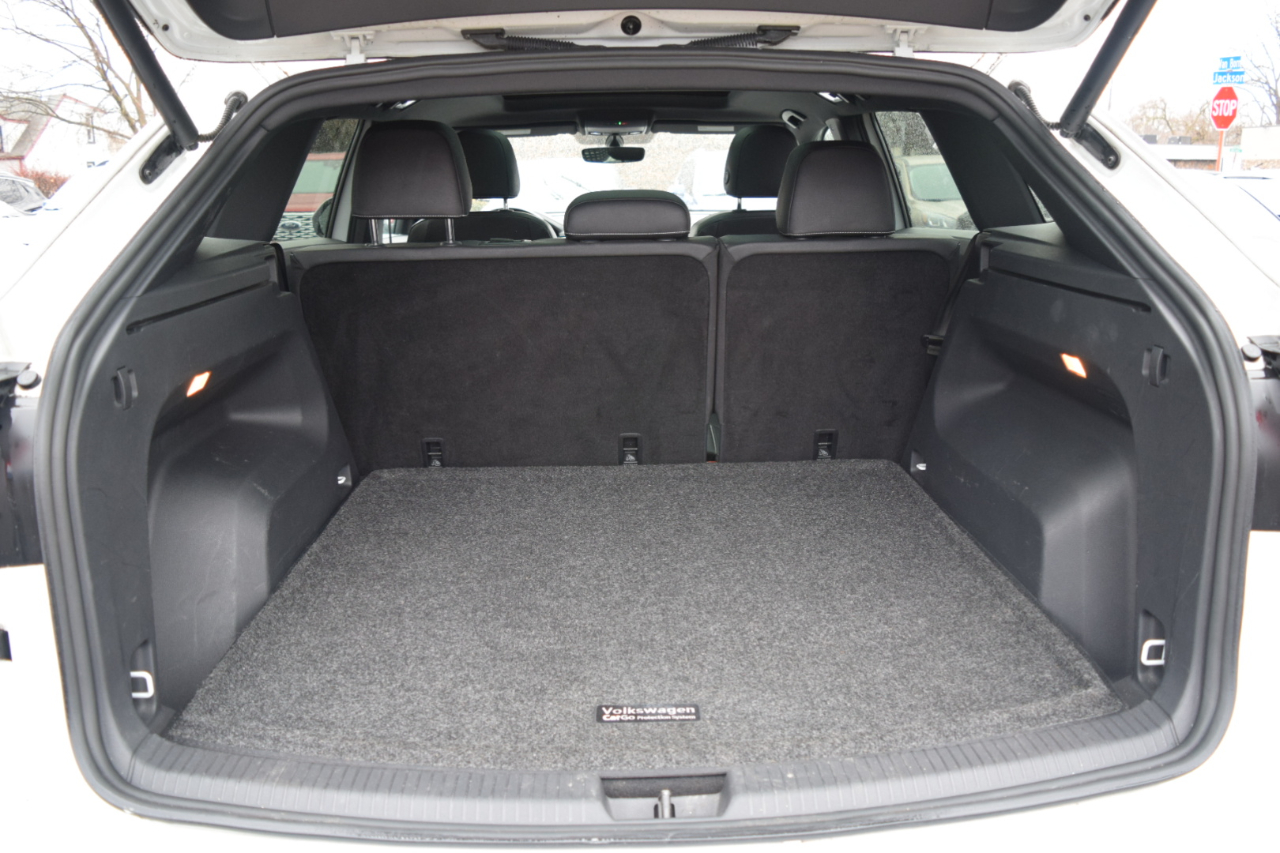 Volkswagen Atlas Cross Sport 2.0T SE w/Technology 4MOTION 2020