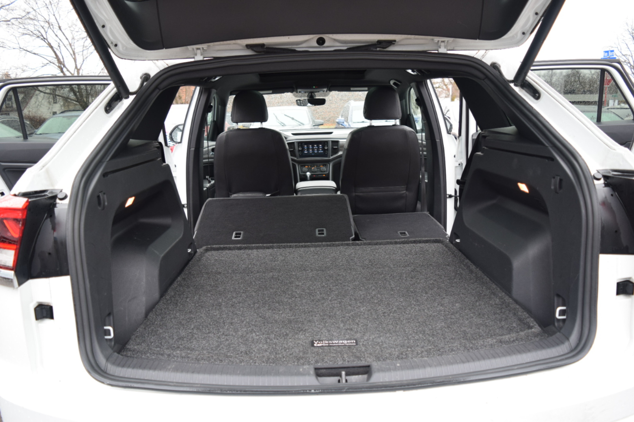 Volkswagen Atlas Cross Sport 2.0T SE w/Technology 4MOTION 2020