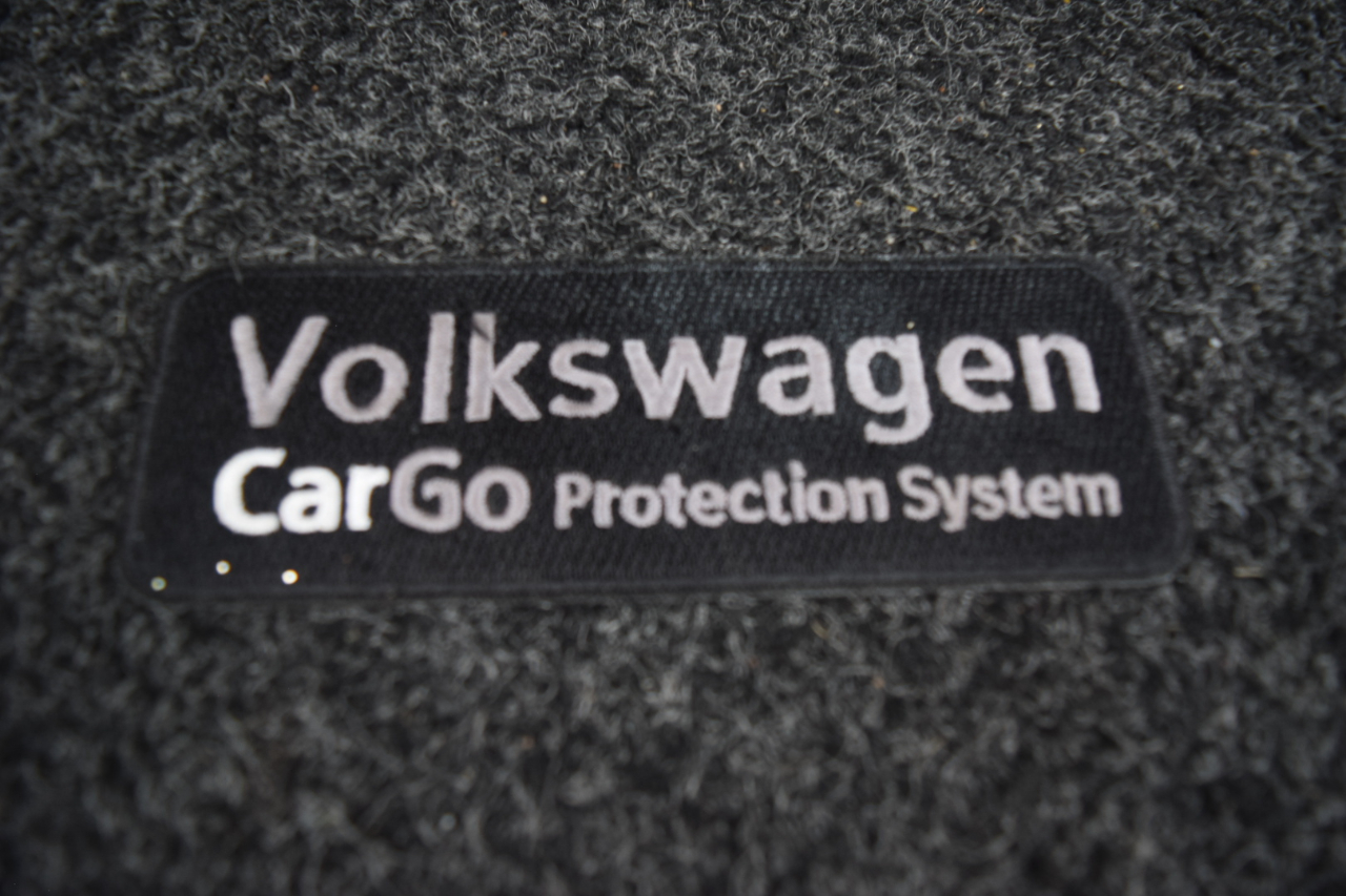 Volkswagen Atlas Cross Sport 2.0T SE w/Technology 4MOTION 2020