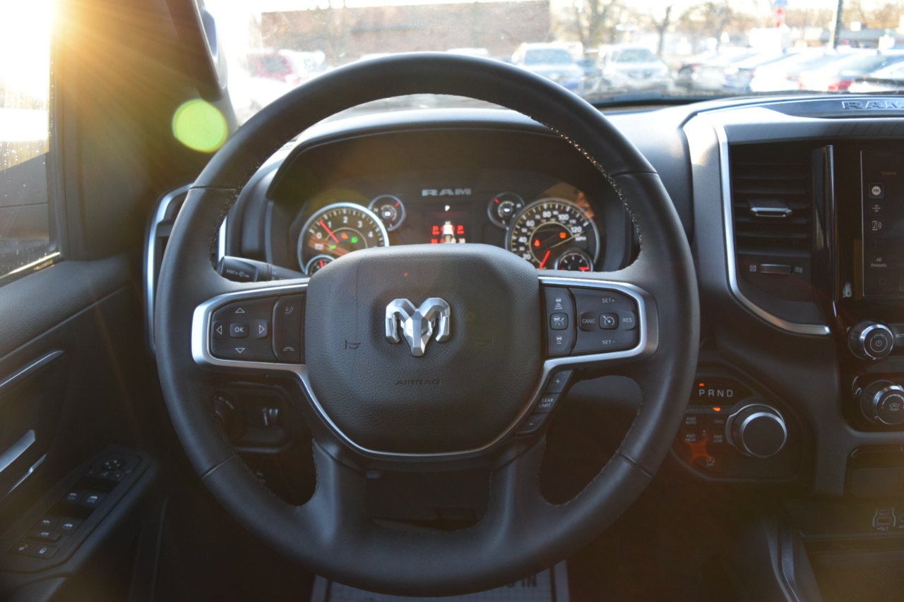 RAM 1500 Big Horn 4x4 Quad Cab 6'4" Box 2025