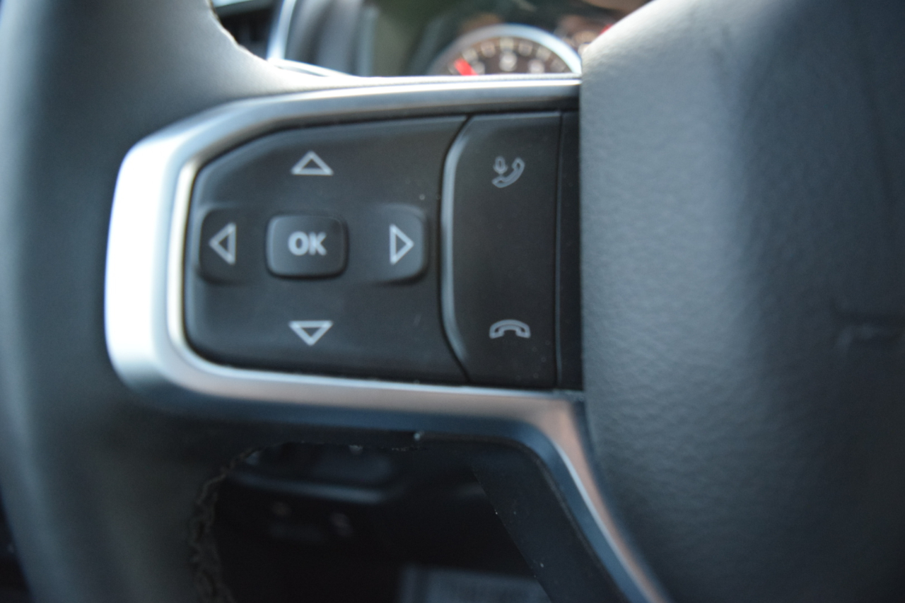 RAM 1500 Big Horn 4x4 Quad Cab 6'4" Box 2025