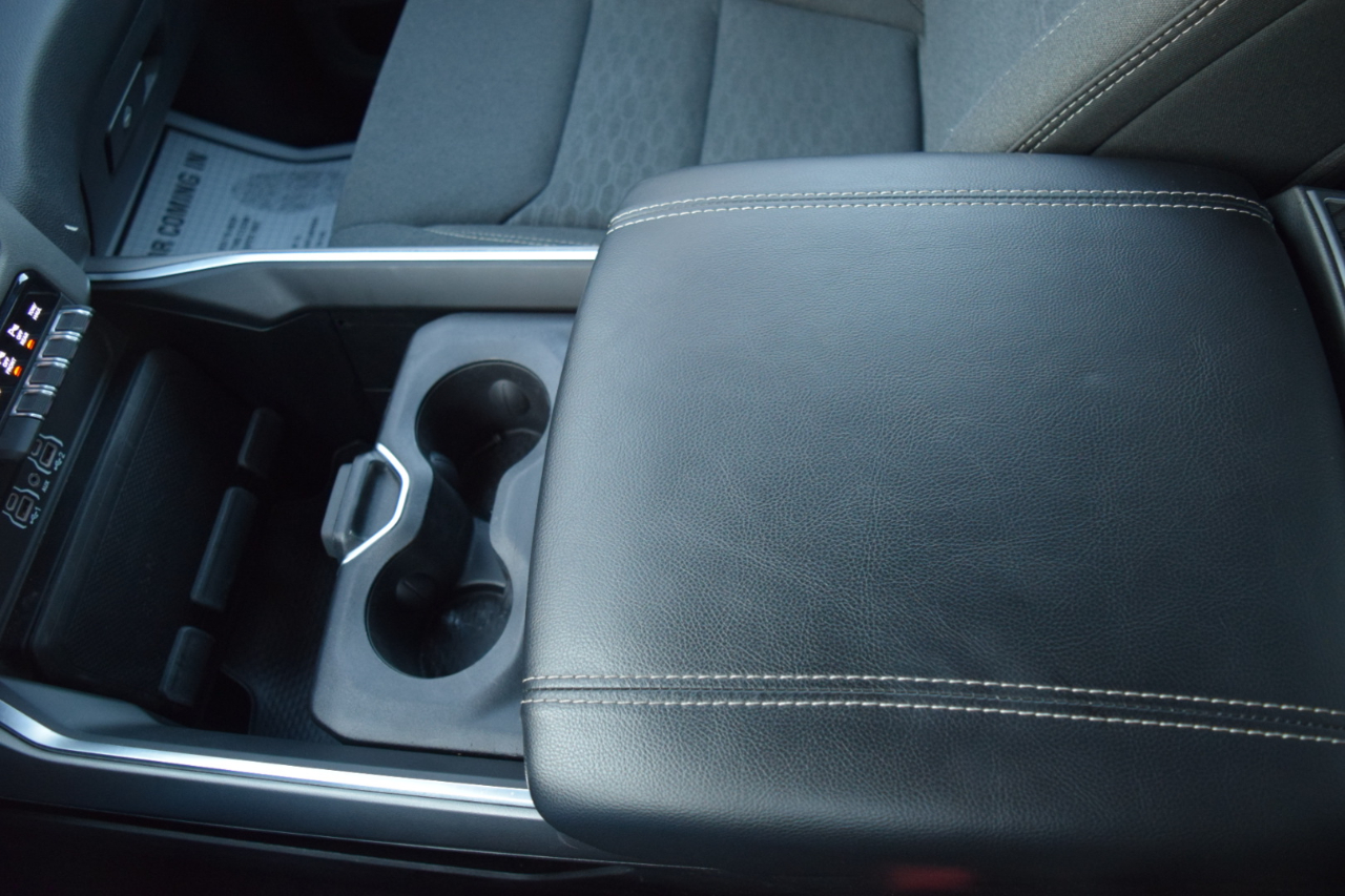 RAM 1500 Big Horn 4x4 Quad Cab 6'4" Box 2025