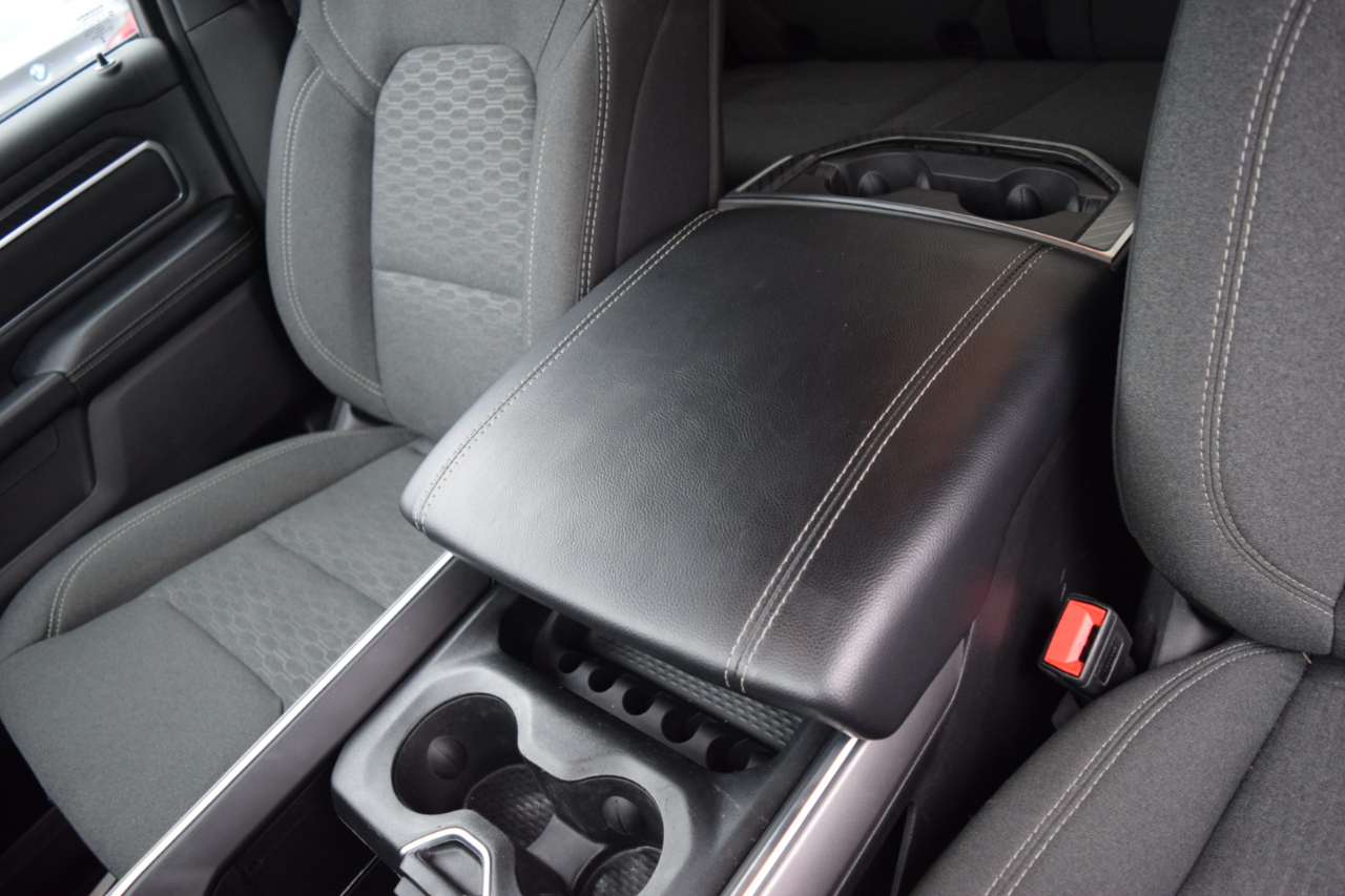 RAM 1500 Big Horn 4x4 Quad Cab 6'4" Box 2025