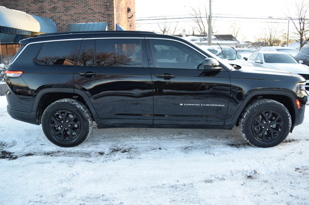 Jeep Grand Cherokee L Laredo X 4x4 2024