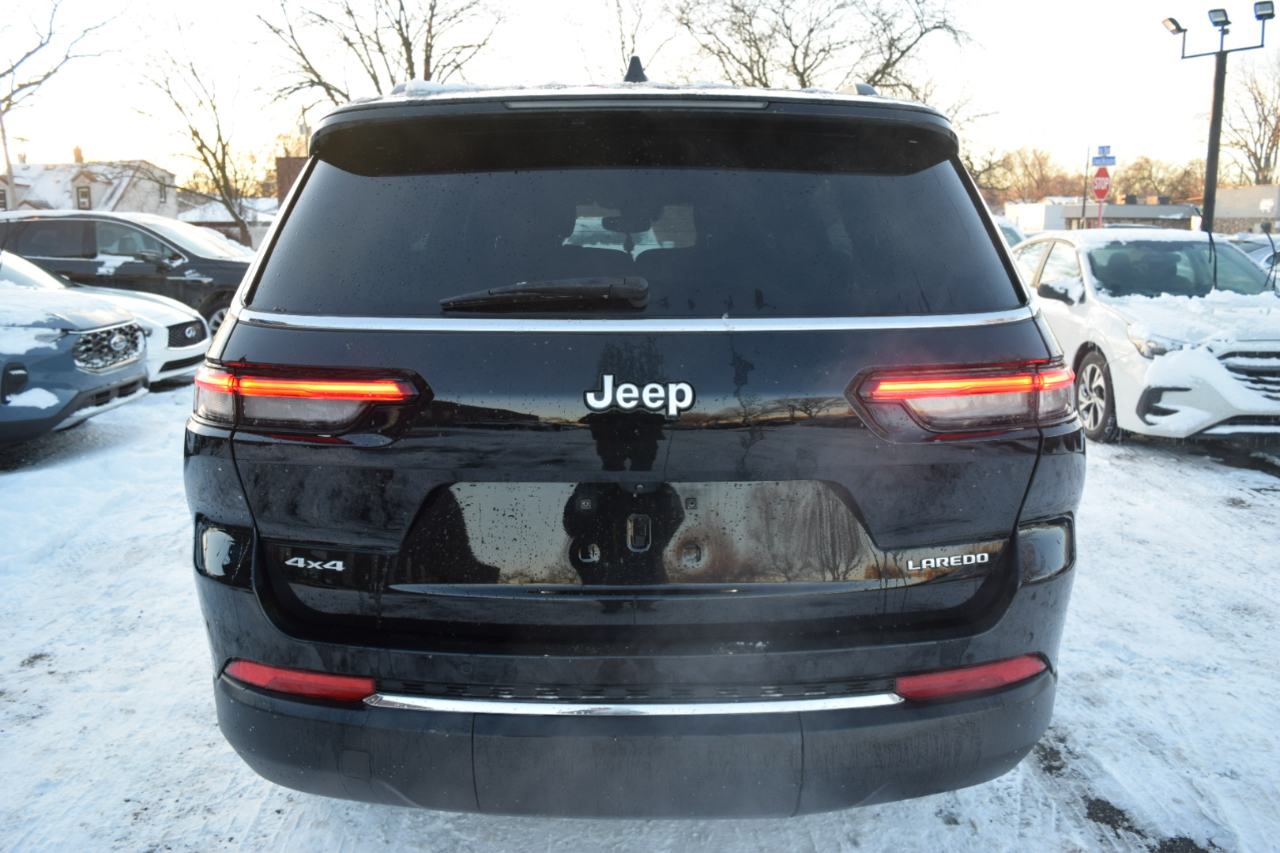 Jeep Grand Cherokee L Laredo X 4x4 2024