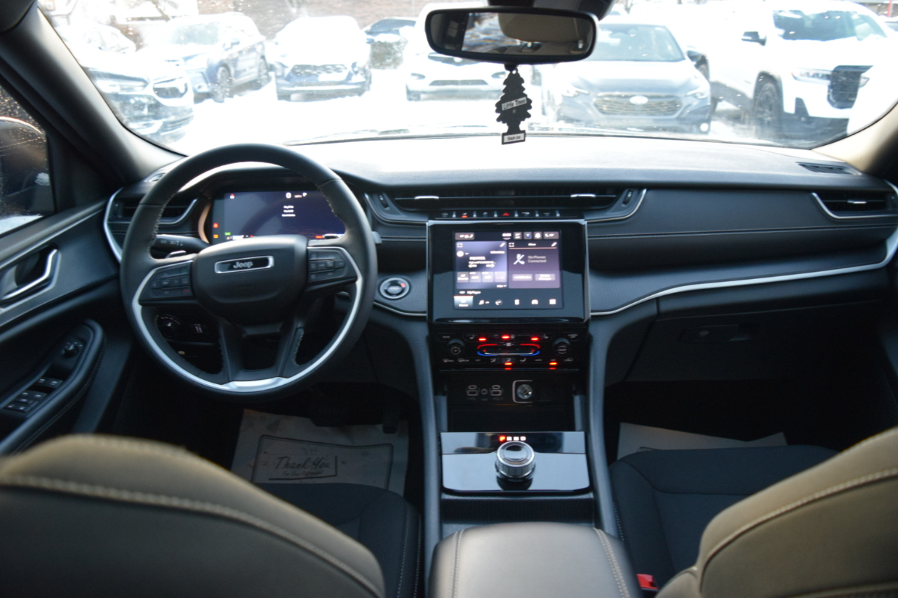 Jeep Grand Cherokee L Laredo X 4x4 2024