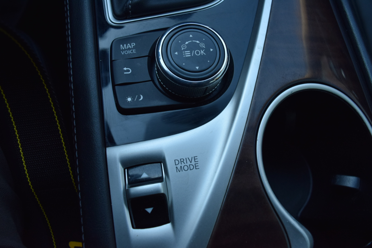 Infiniti Q50 LUXE AWD 2018