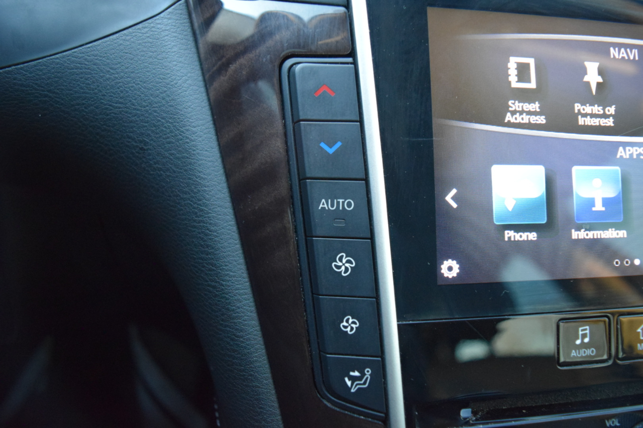 Infiniti Q50 LUXE AWD 2018