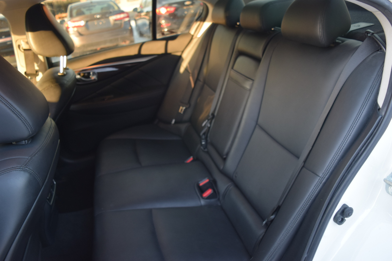 Infiniti Q50 LUXE AWD 2018