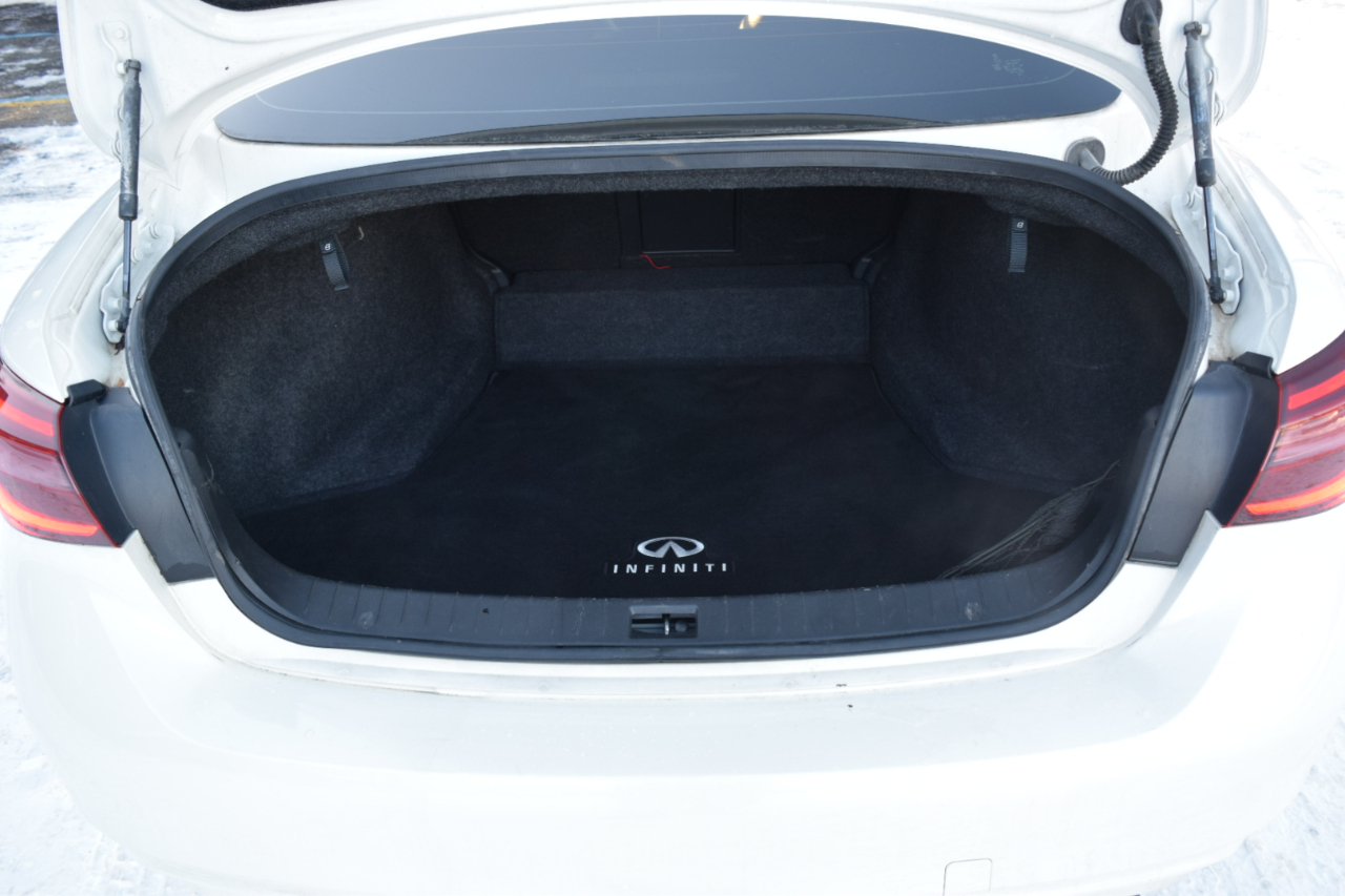 Infiniti Q50 LUXE AWD 2018