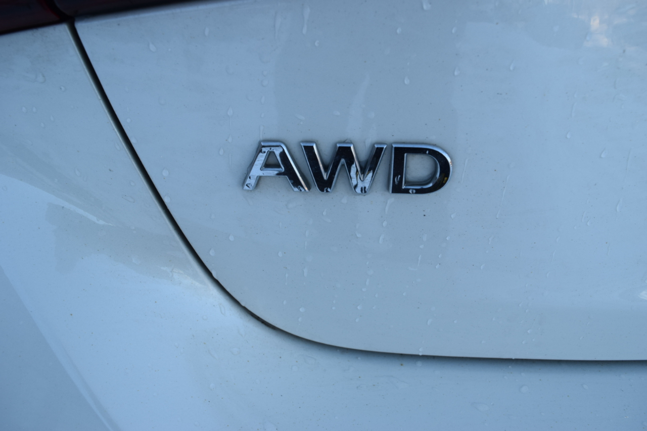 Infiniti Q50 LUXE AWD 2018