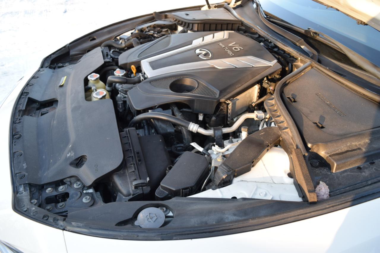 Infiniti Q50 LUXE AWD 2018