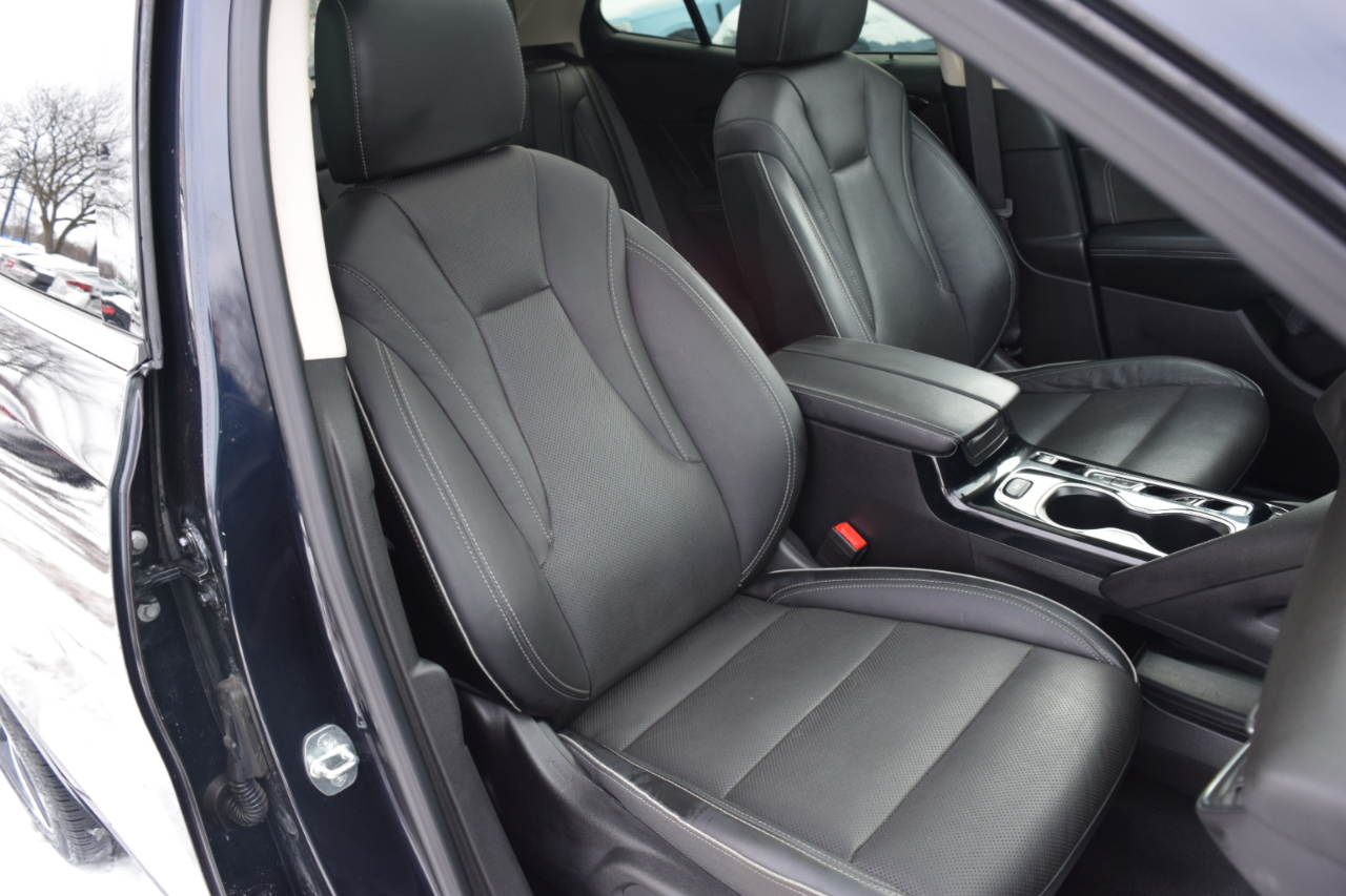 Buick Envision FWD 4dr Essence 2021